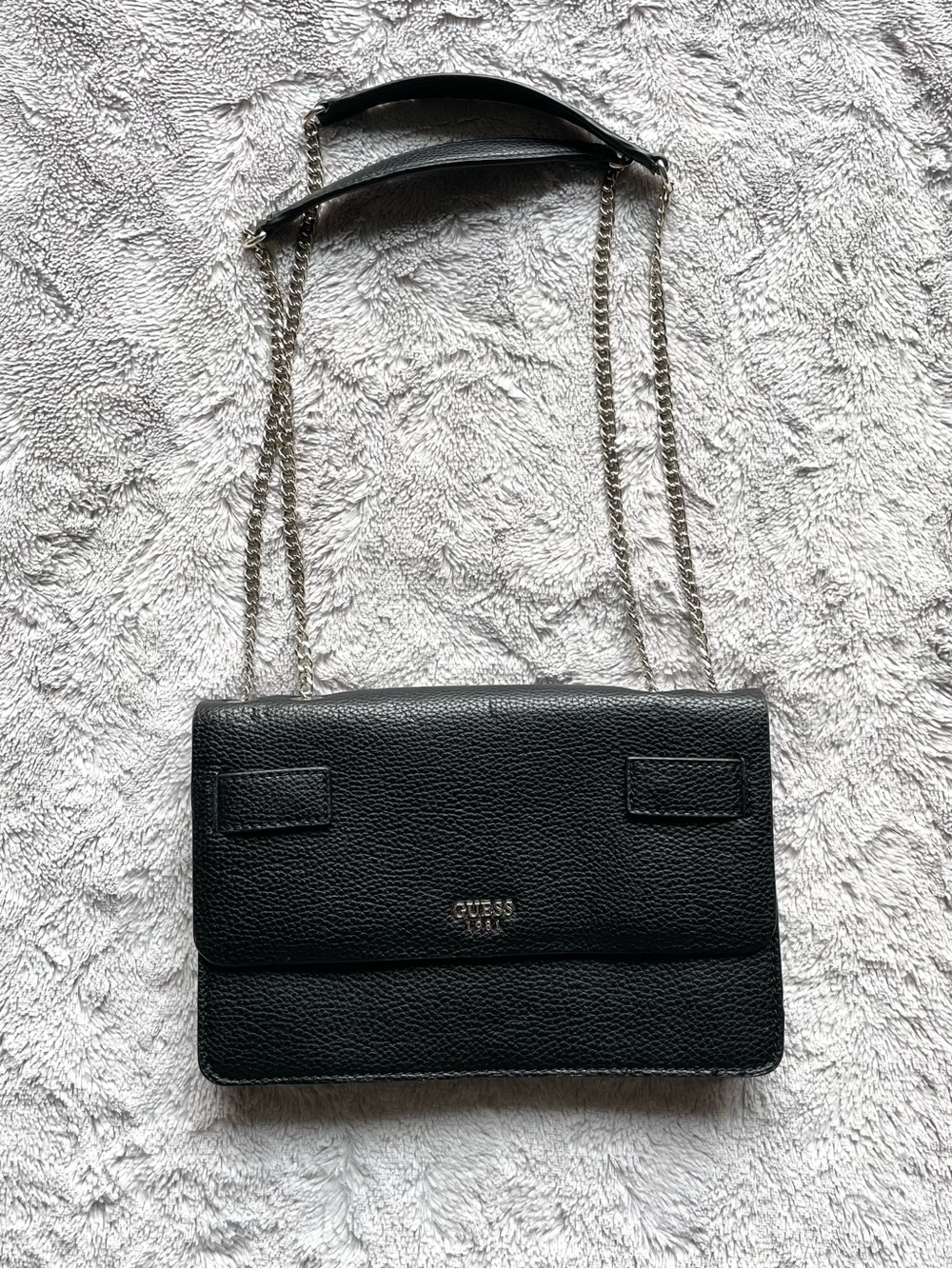 GUESS Black Chain Flap Shoulder Bag